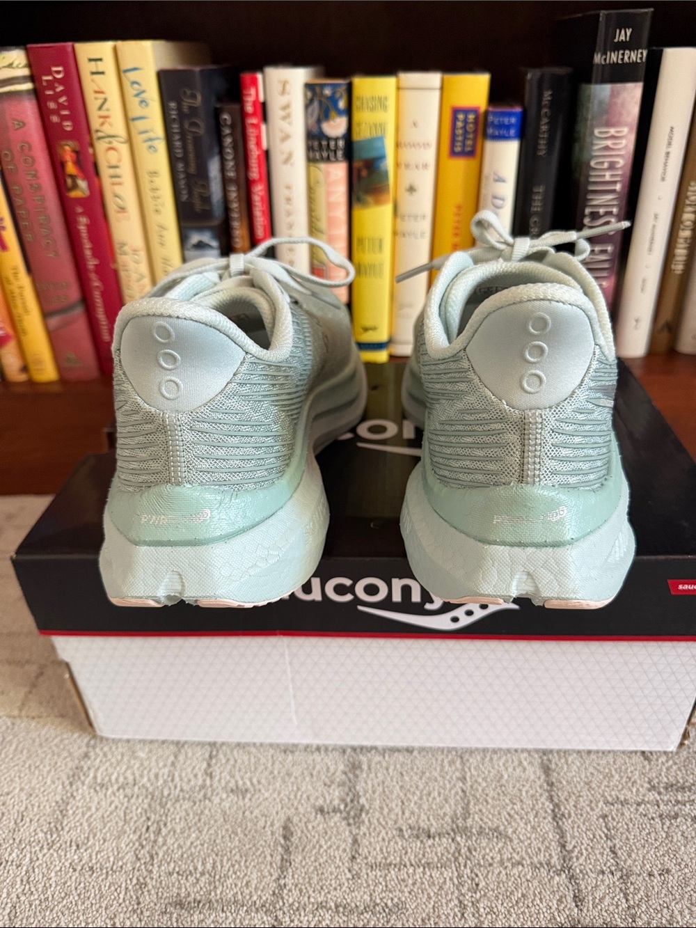 Saucony Endorphin Speed 5, Women’s 9, Aloe (minty green) - Picture 2 of 9